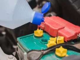 Consejos para identificar las placas de una batería de automóvil