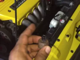 Cómo solucionar el código P0325 de sensor de golpeteo en Honda Accord