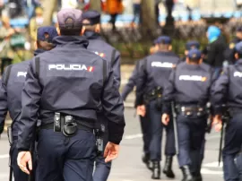 Qué hacer si te paran sin motivo por la policía en España