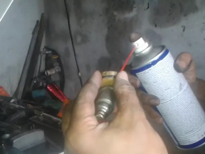 anadir gasolina al gasoil para limpiar inyectores