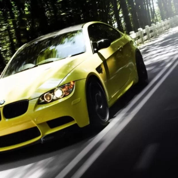 Renting BMW M3: Conviértete en el rey de la carretera con este deportivo de lujo,