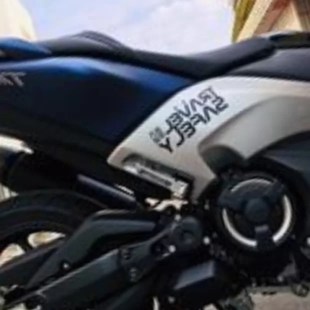 Renting el TMAX Yamaha: El scooter perfecto para tus viajes